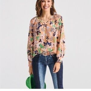 Cabi# 6296 Island Blouse size Small